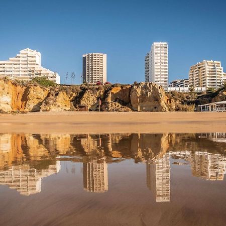 Apartamentos Torre Da Rocha Frente Ao Mar Portimão Eksteriør billede