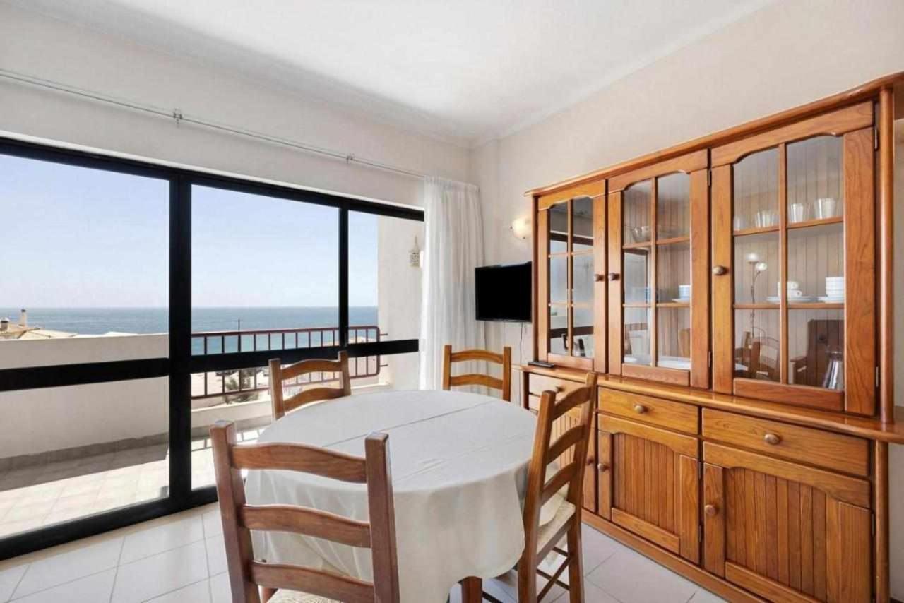 Apartamentos Torre Da Rocha Frente Ao Mar Portimão Eksteriør billede