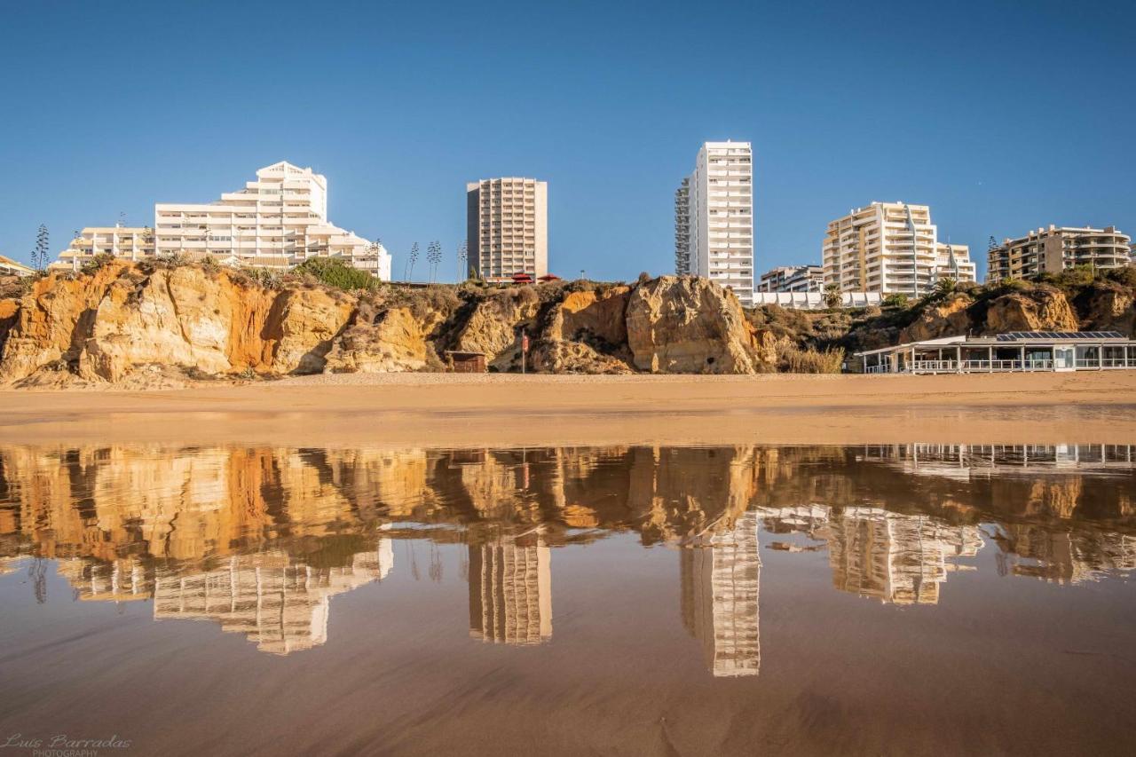 Apartamentos Torre Da Rocha Frente Ao Mar Portimão Eksteriør billede