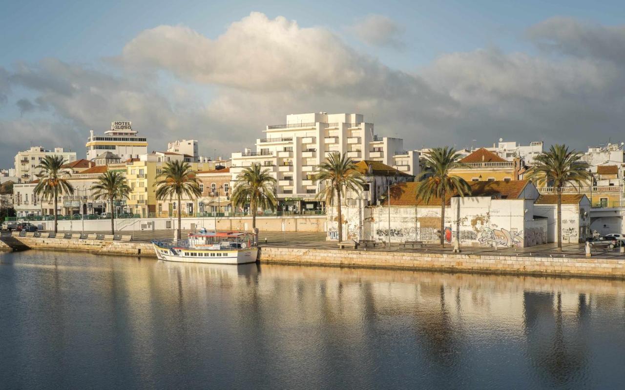 Apartamentos Torre Da Rocha Frente Ao Mar Portimão Eksteriør billede