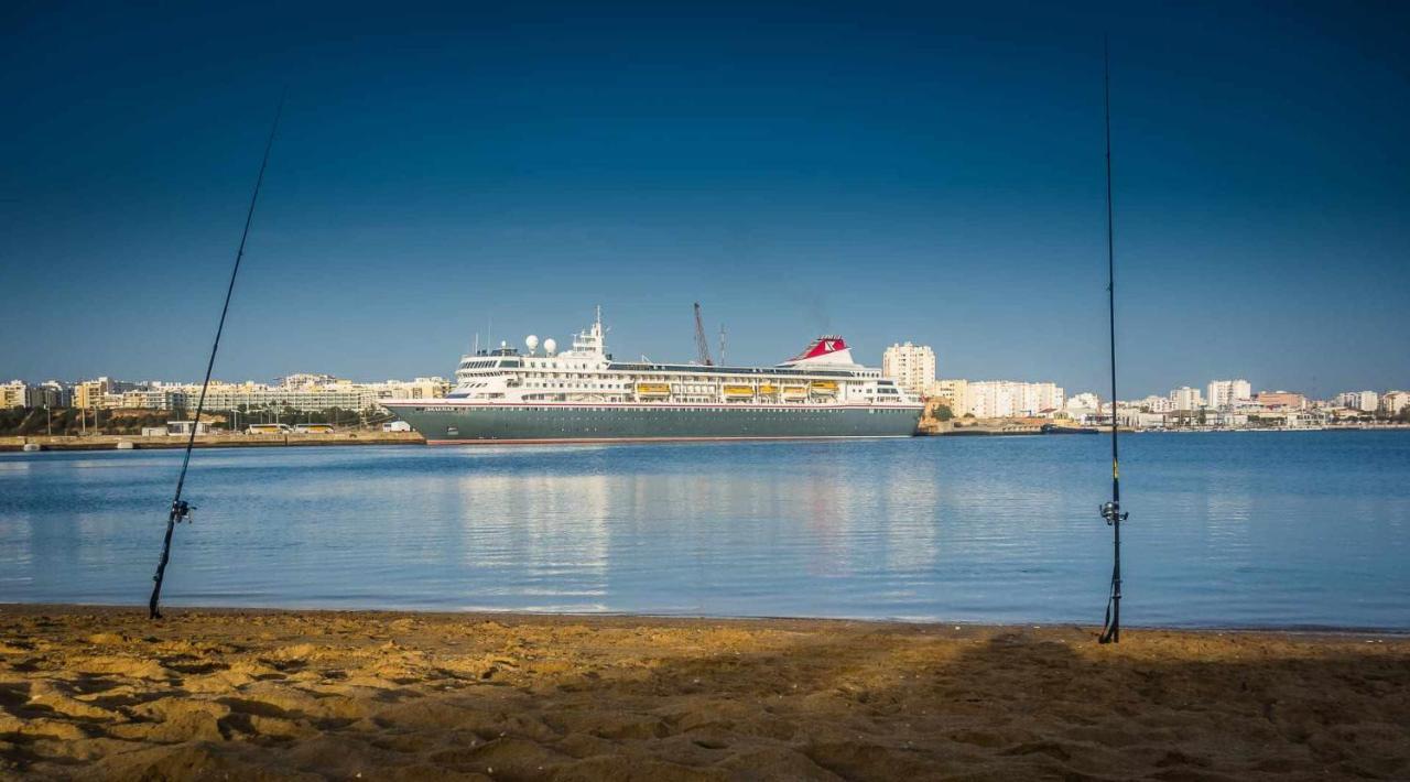 Apartamentos Torre Da Rocha Frente Ao Mar Portimão Eksteriør billede